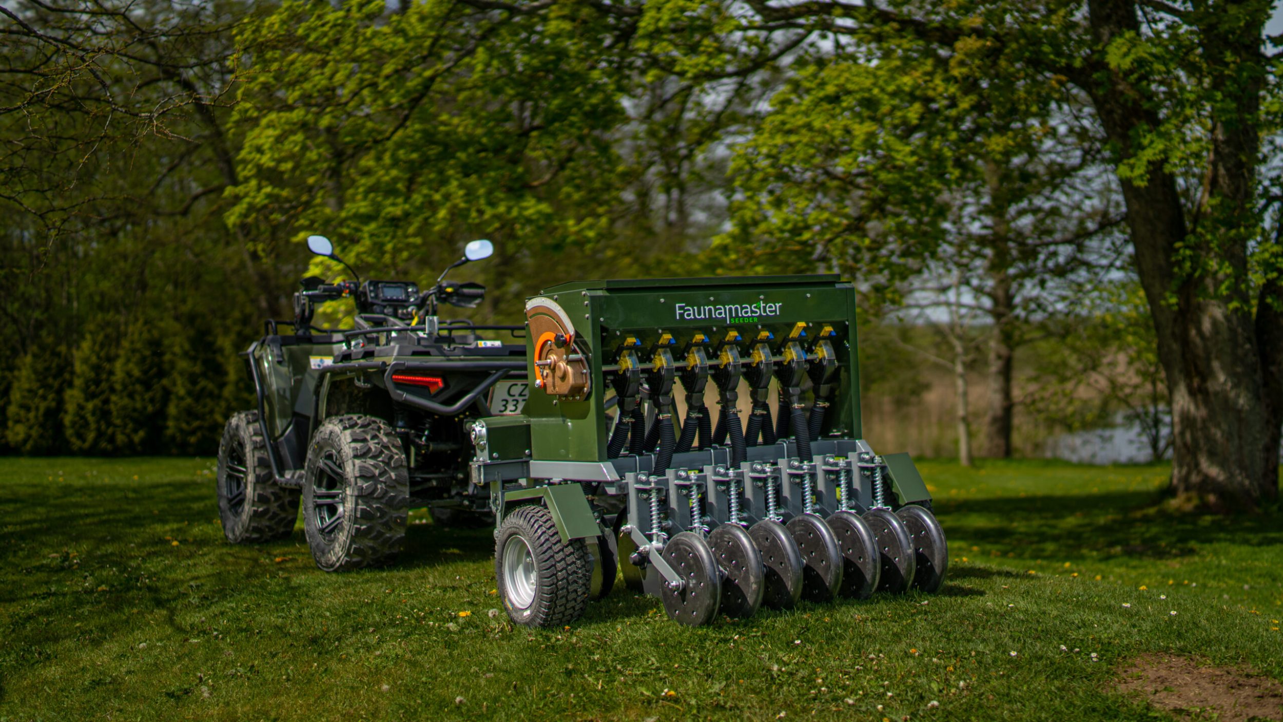 Épandeur à rotor - TURFMASTER - 25kg - pour compost, semences et